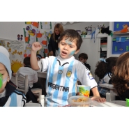 Los más pequeños celebraron el DIA DE LA BANDERA